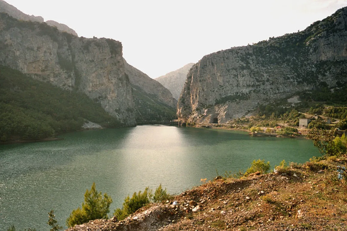 Albania Liqeni i Shkopetit 150x150