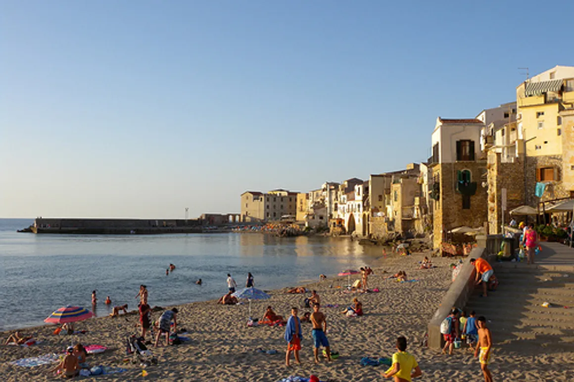 Cefalù1 150x150