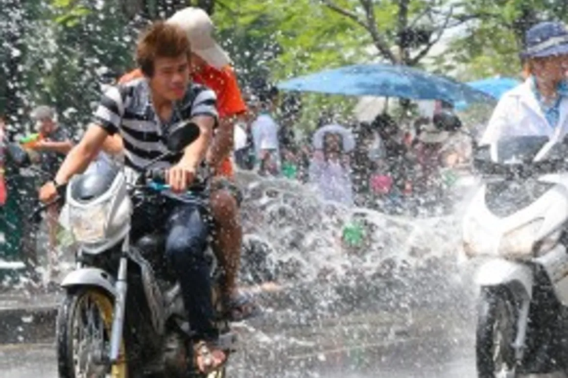 songkran3 150x150