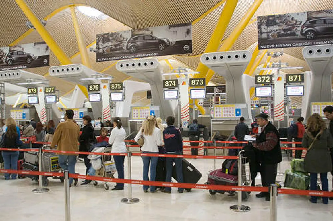 T4 Barajas 120x100