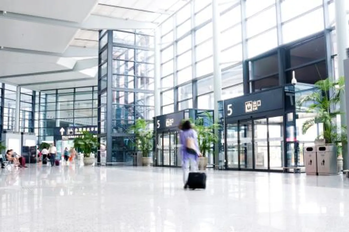 aeropuertos secundarios 120x100