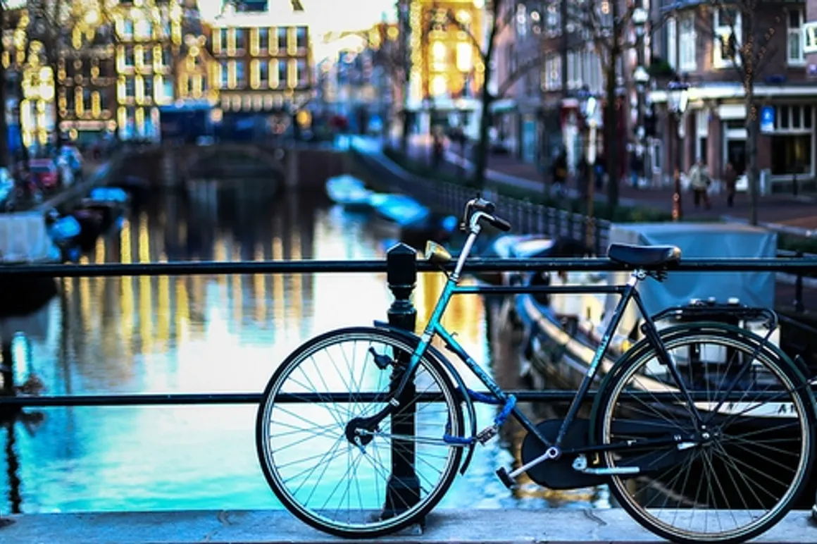 amsterdam bici 120x100