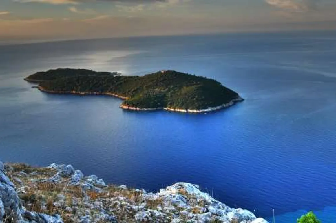 croacia 120x100