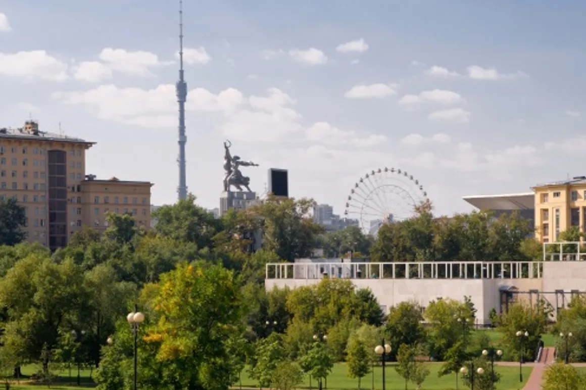 Moscu_noria 120x100