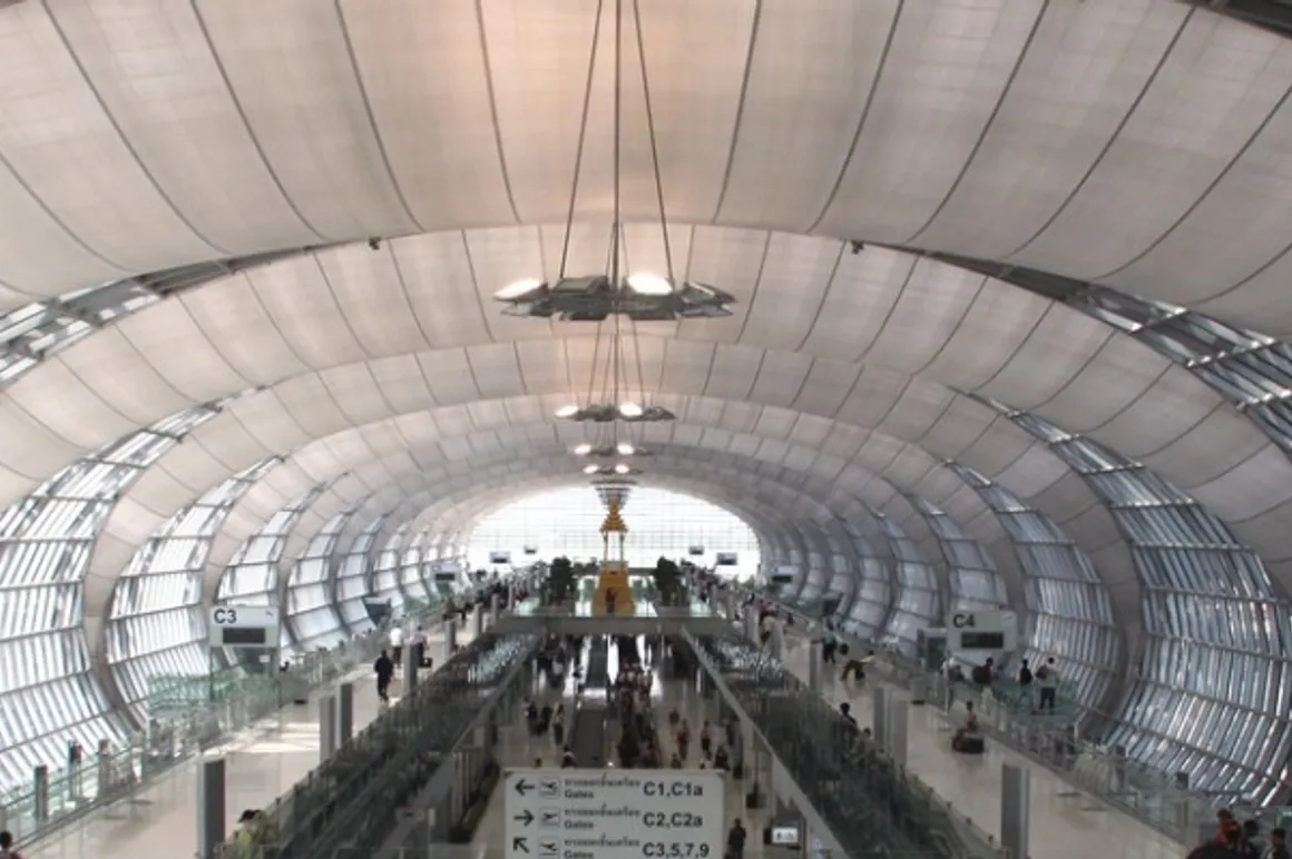 suvarnabhumi bangkok airport picture id157288328 150x150