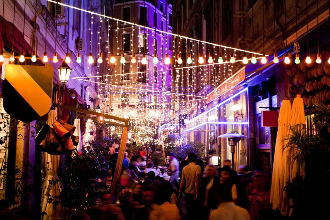 Restaurants Istanbul iStock