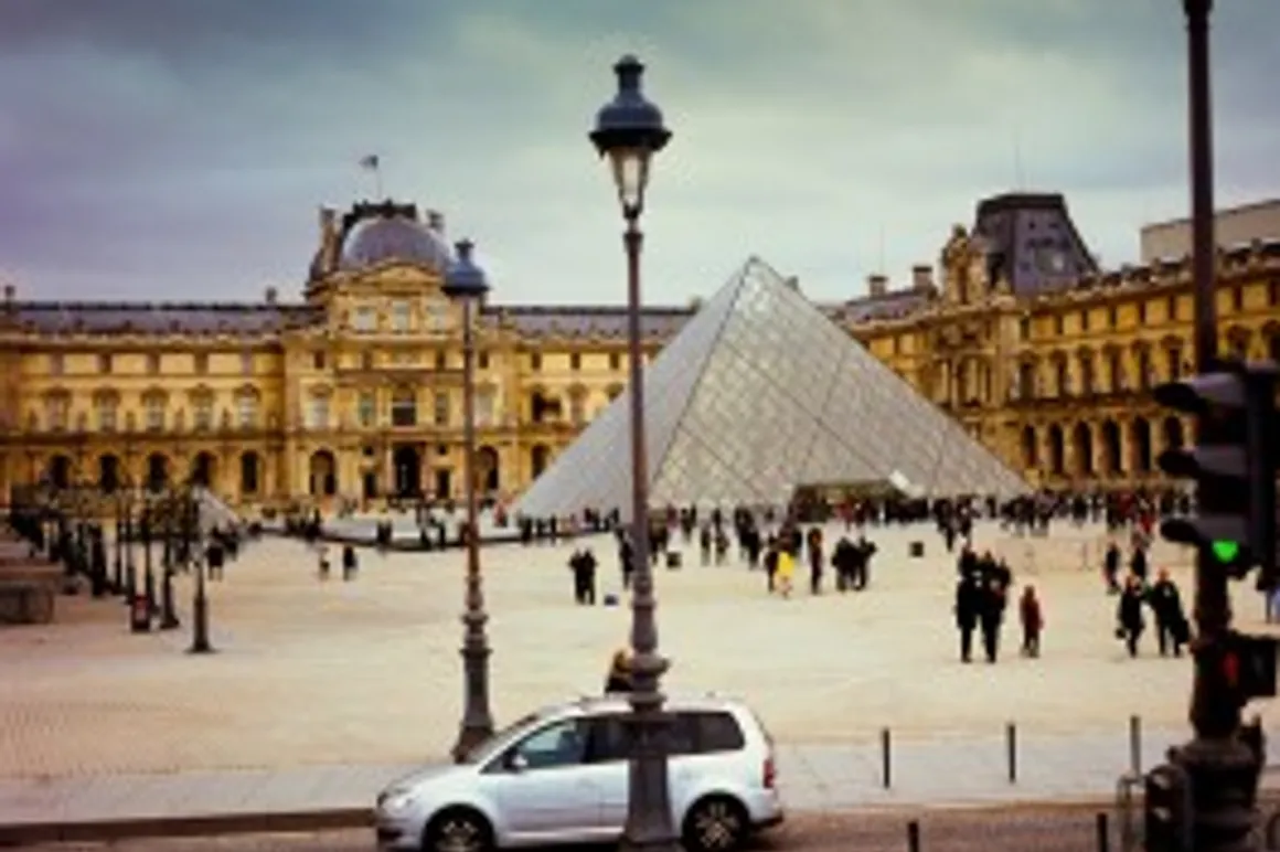 louvre 150x150