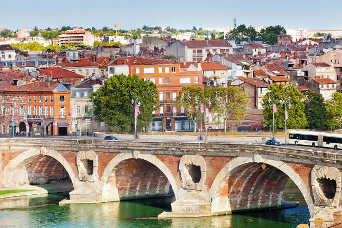 Toulouse header iStock