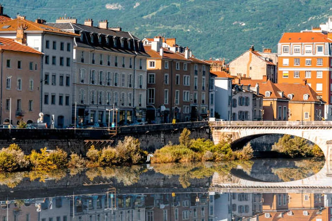 Grenoble iStock