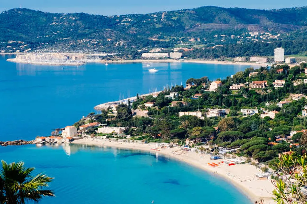 Le Lavandou iStock Copie