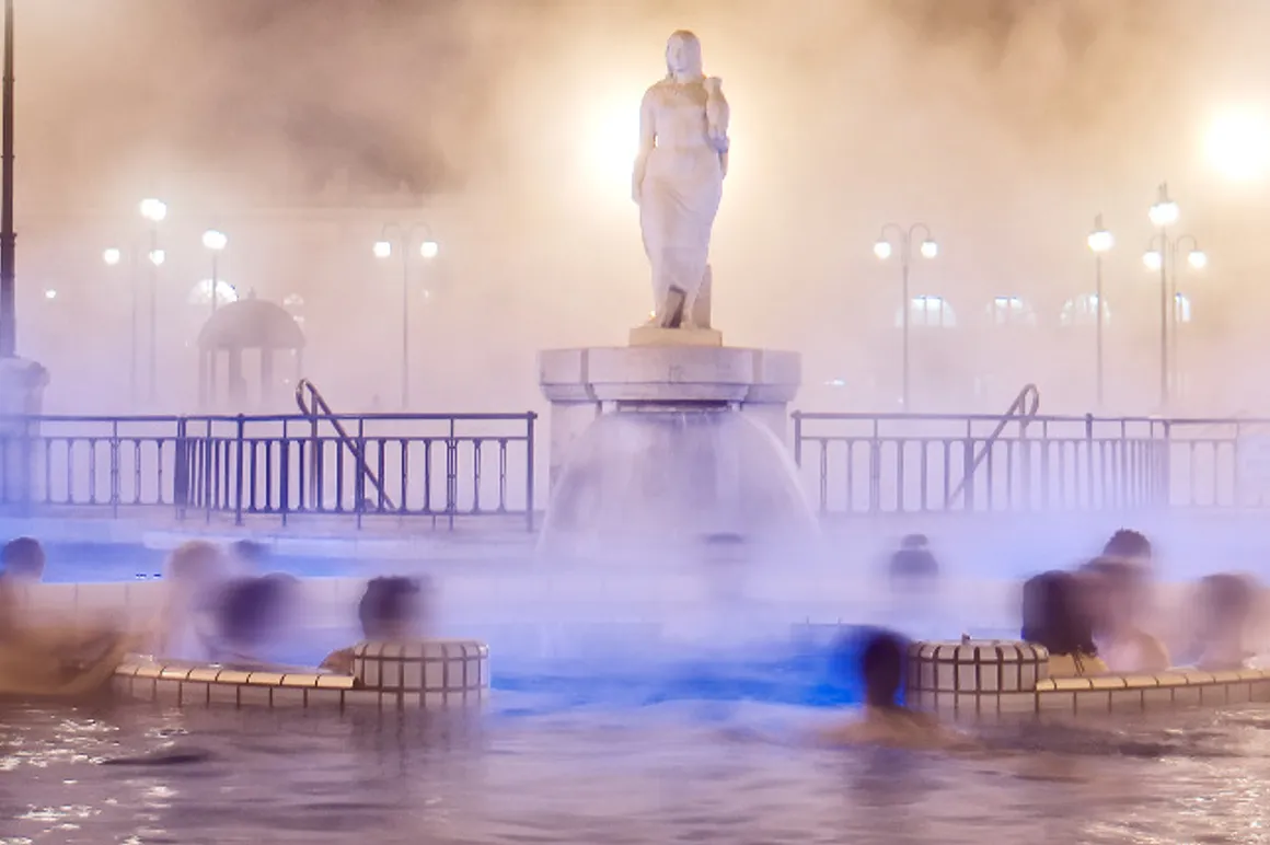 Bains thermaux Budapest iStock