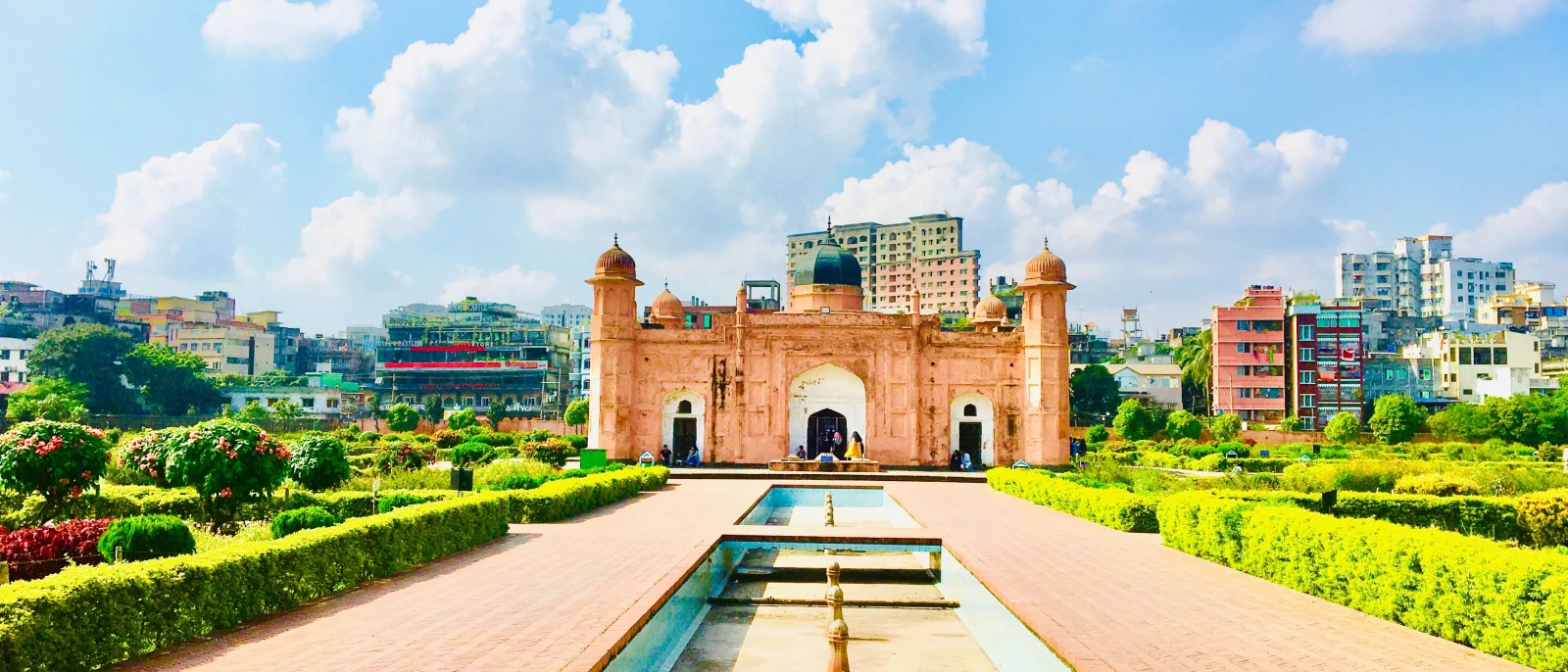 Cheap flights from Frankfurt to Dhaka